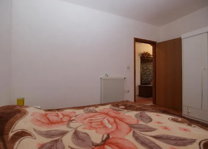 Luisa 1437