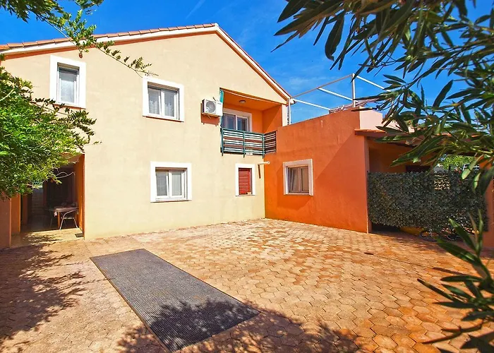 Luisa 1437 Apartman