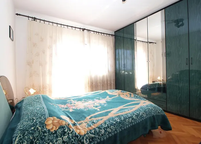 Luisa 1437 Lejlighed Peruški