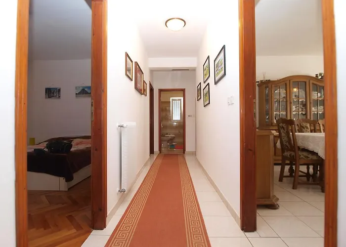 Luisa 1437 Lejlighed Peruški