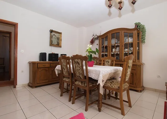 Luisa 1437 Lejlighed Peruški